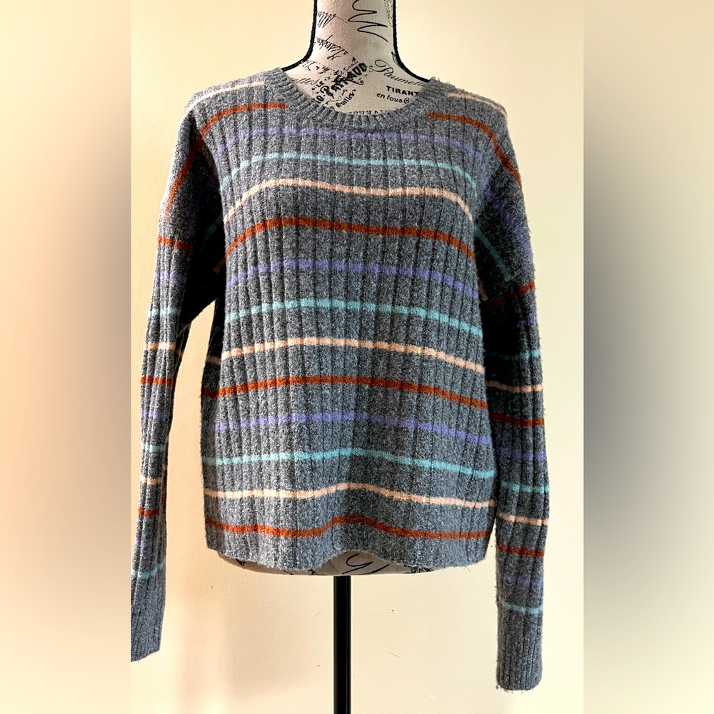 SO Crew Ribbed Sweater, Grey Stripe